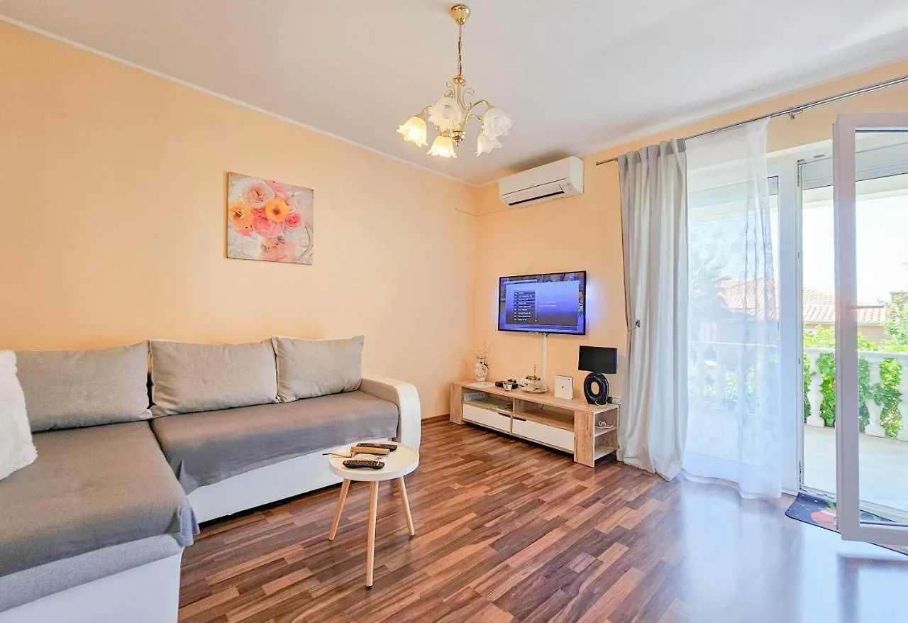 Liam Apartamento Novigrad Istria